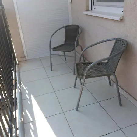 Daniris بيتروفارادين