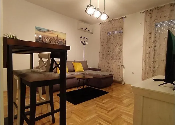 Daniris * Petrovaradin